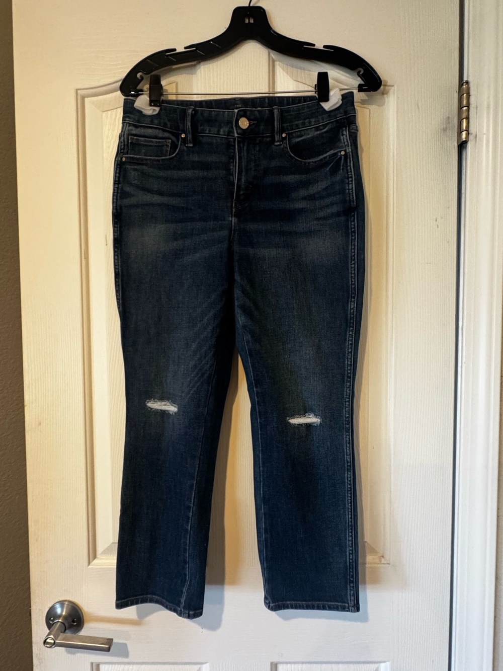 WHBM Straight Cut Jeans Size 6P Petite Medium Wash Distressed